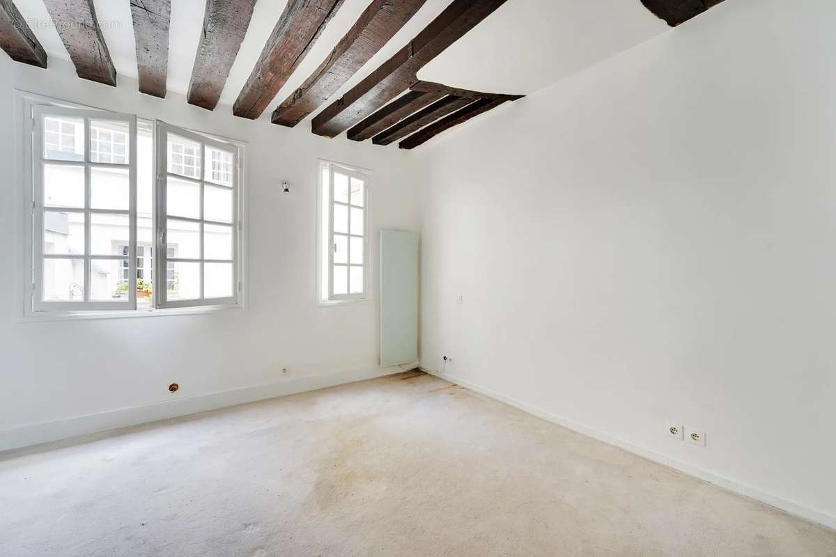 Appartement à PARIS-6E