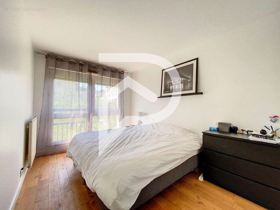 Appartement à RUEIL-MALMAISON