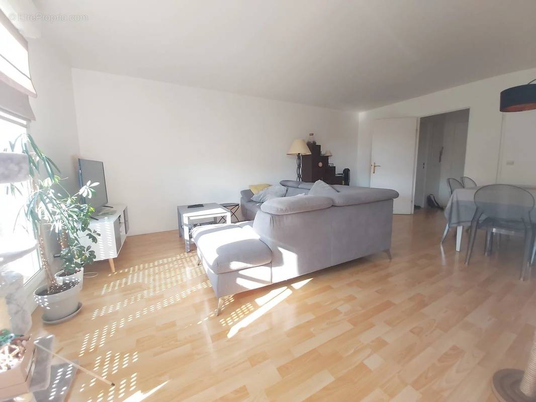 Appartement à CHELLES