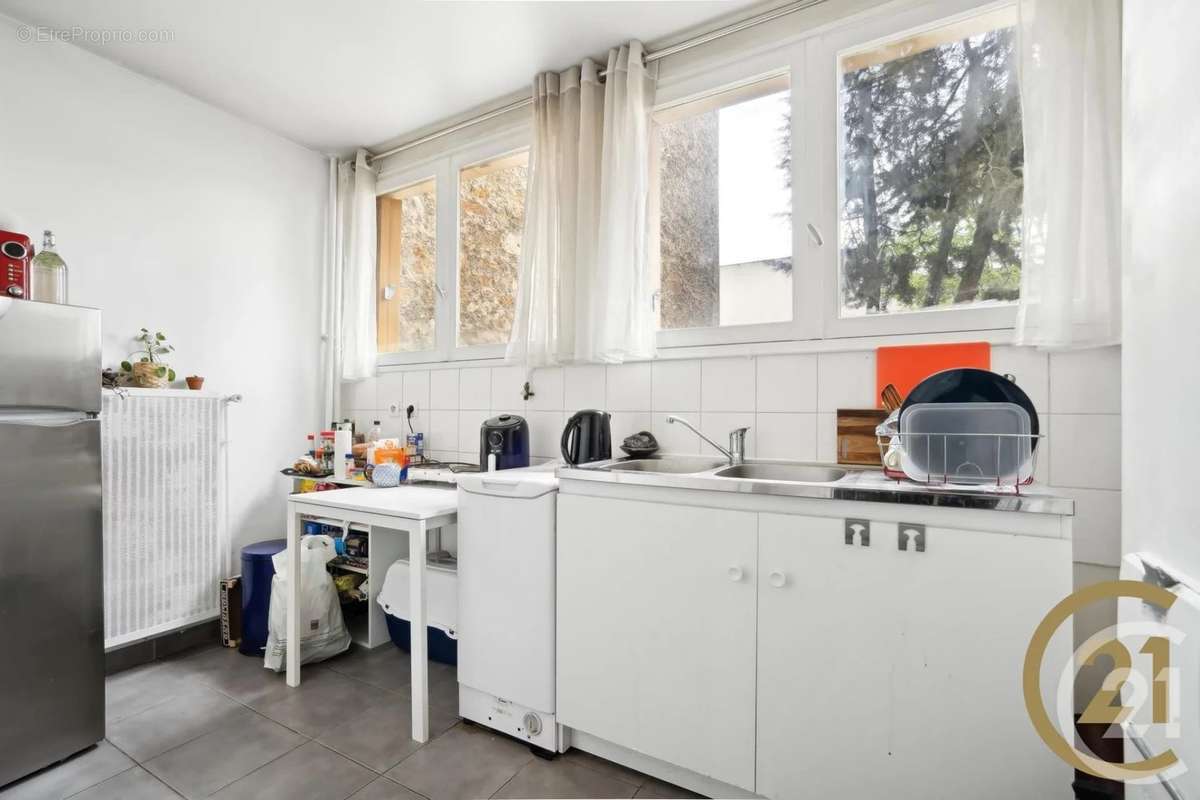 Appartement à IVRY-SUR-SEINE