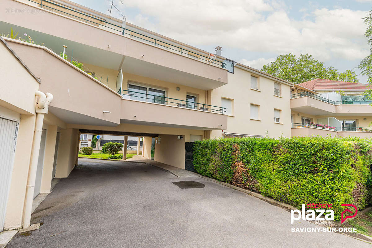 Appartement à SAVIGNY-SUR-ORGE