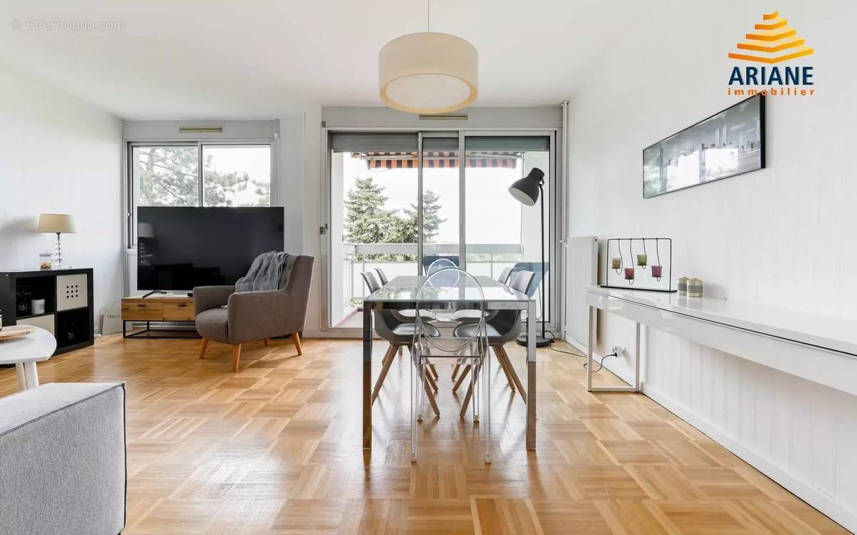 Appartement à LYON-5E