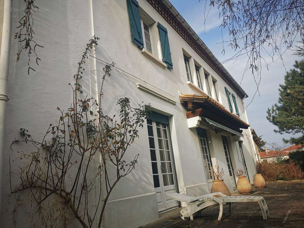 Maison à AUSSILLON