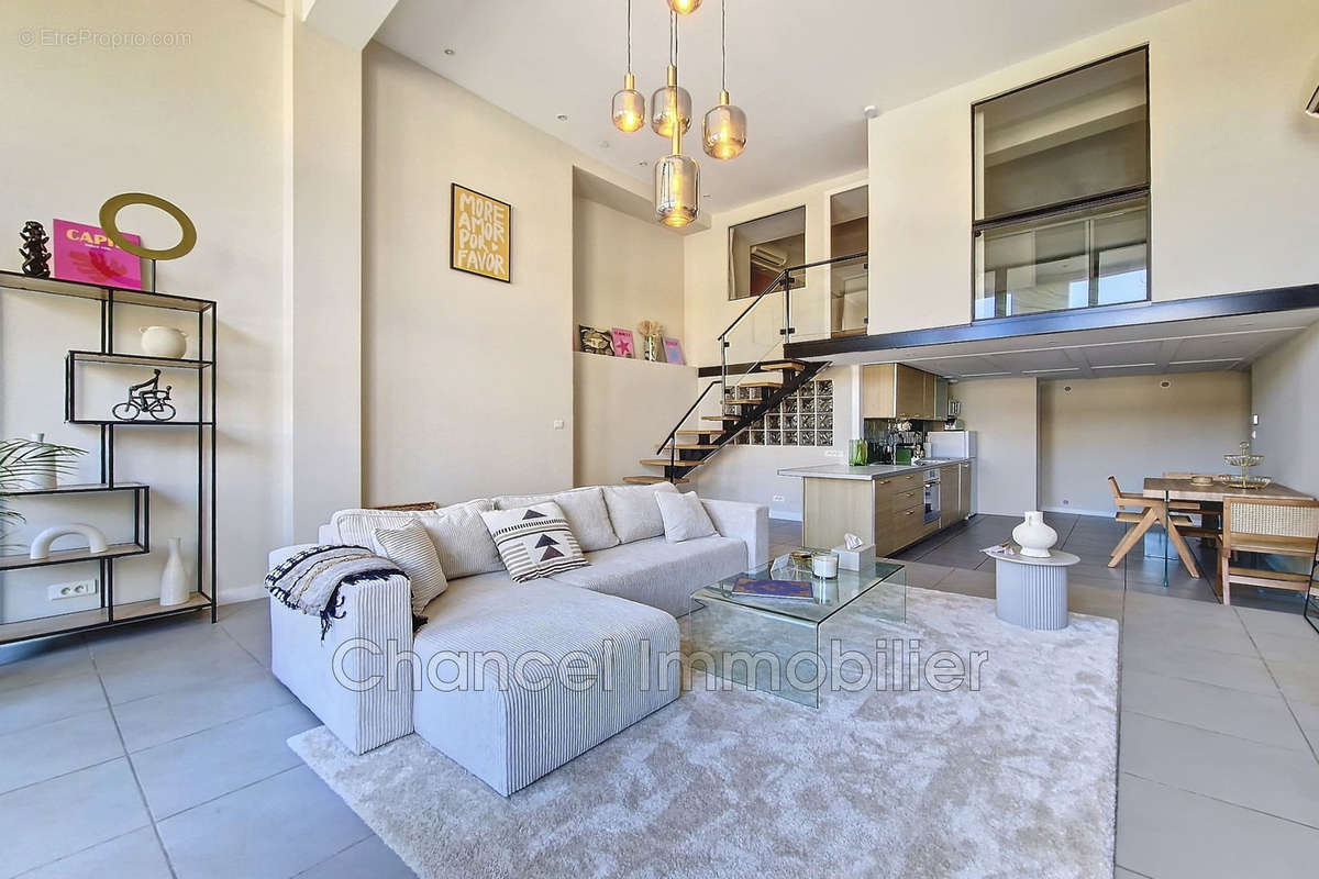 Appartement à VILLEFRANCHE-SUR-MER