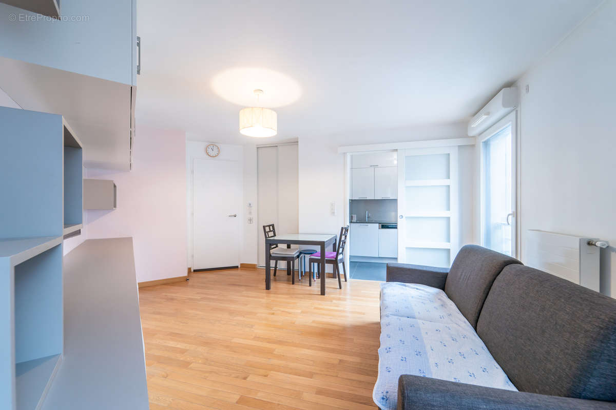 Appartement à ISSY-LES-MOULINEAUX