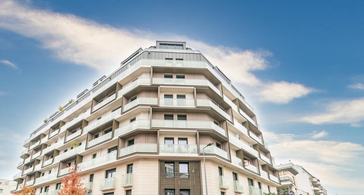 Appartement à ISSY-LES-MOULINEAUX