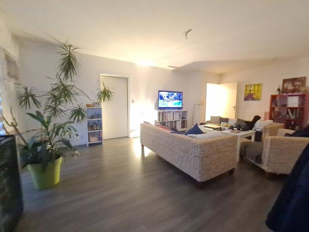 Appartement à CHAMBRAY-LES-TOURS