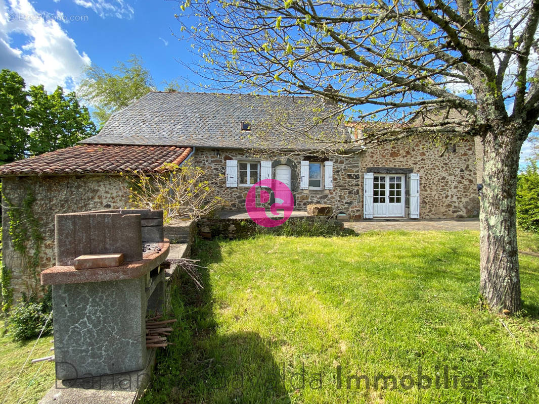 Maison à CONQUES