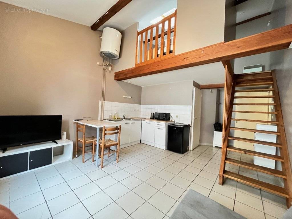 Appartement à SAINT-ETIENNE