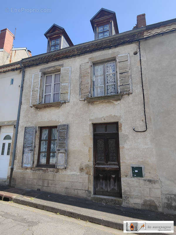 Maison à PIONSAT