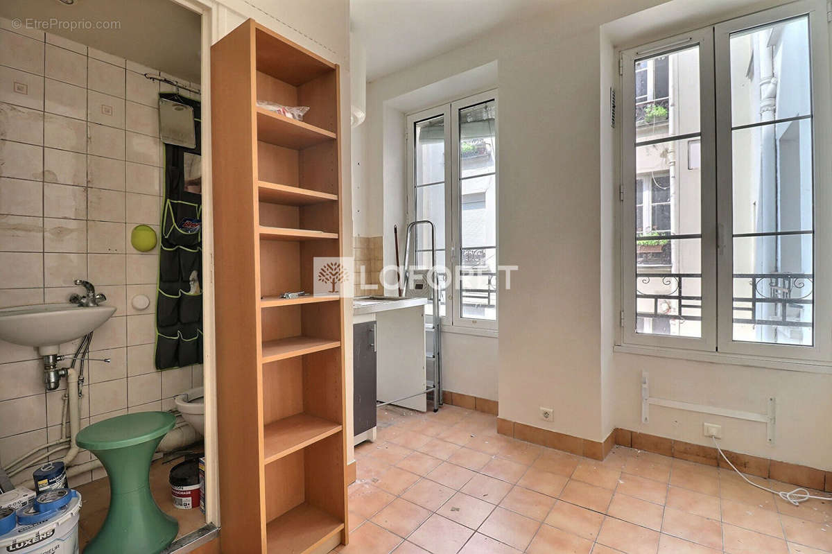 Appartement à PARIS-10E