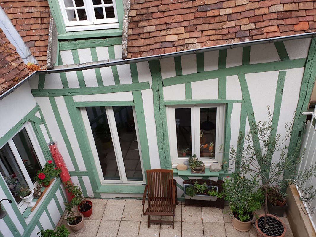 Maison à BEAUVAIS