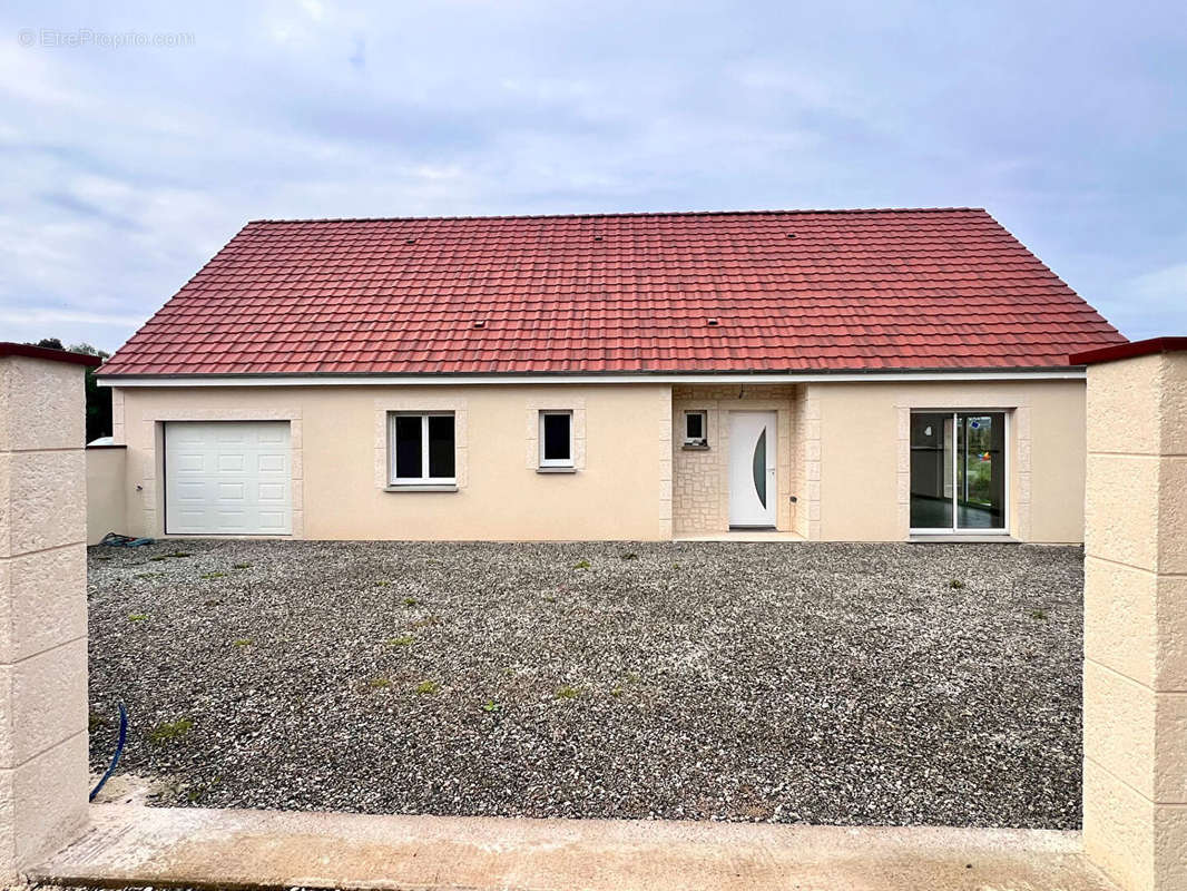 Maison à GUERIGNY