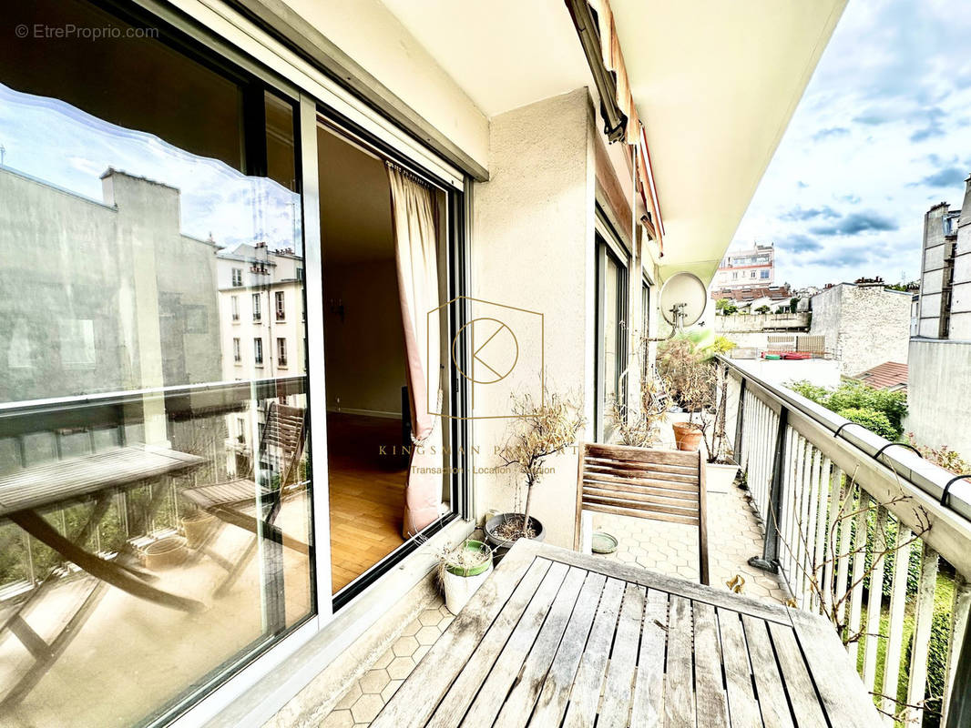 Balcon 9,67m2 Sud - Ouest - Appartement à PARIS-19E