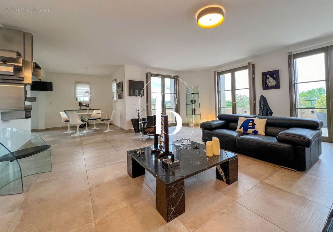 Appartement à UZES