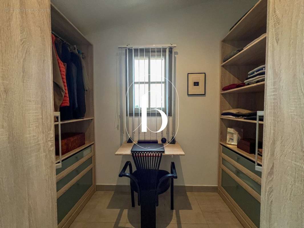 Appartement à UZES