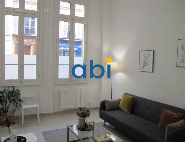 Appartement à PARIS-9E