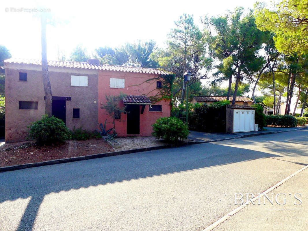 Vue d &#039;ensemble mitoyenne - Maison à LA SEYNE-SUR-MER