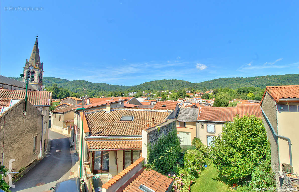 Maison à NOHANENT