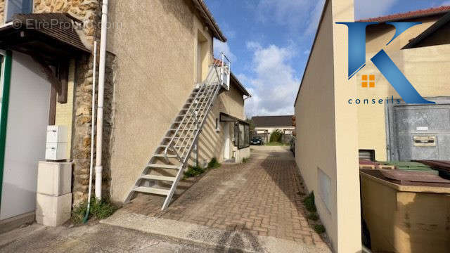 Appartement à SAVIGNY-SUR-ORGE