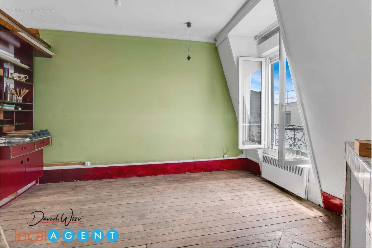 Appartement à PARIS-19E