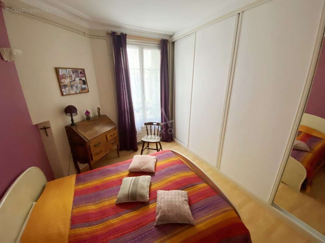 Appartement à PARIS-20E