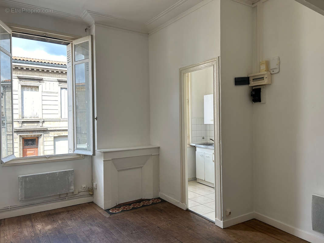 Appartement à BORDEAUX