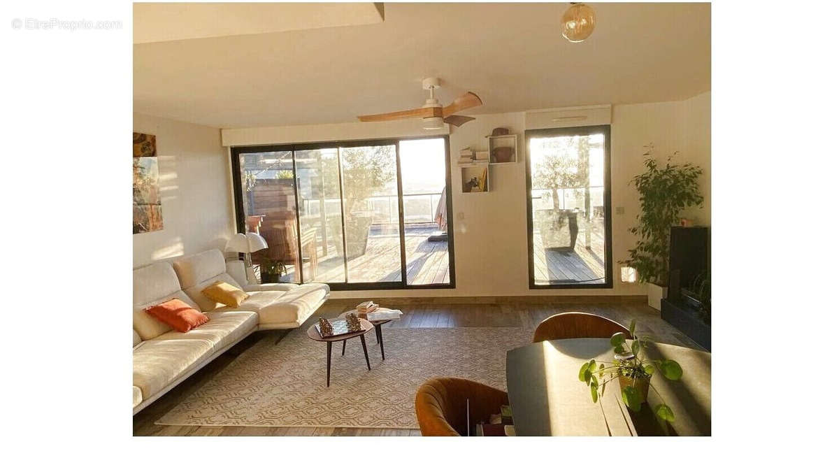 Appartement à MARSEILLE-16E