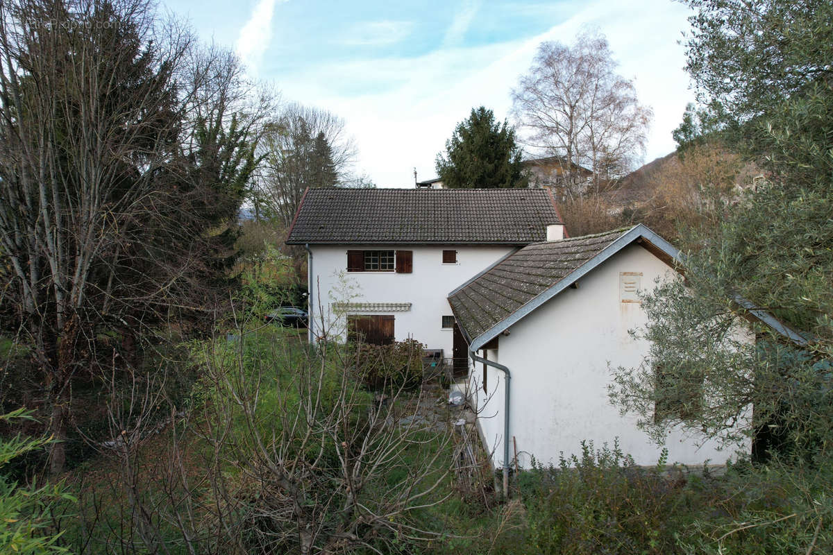 Maison à CHINDRIEUX