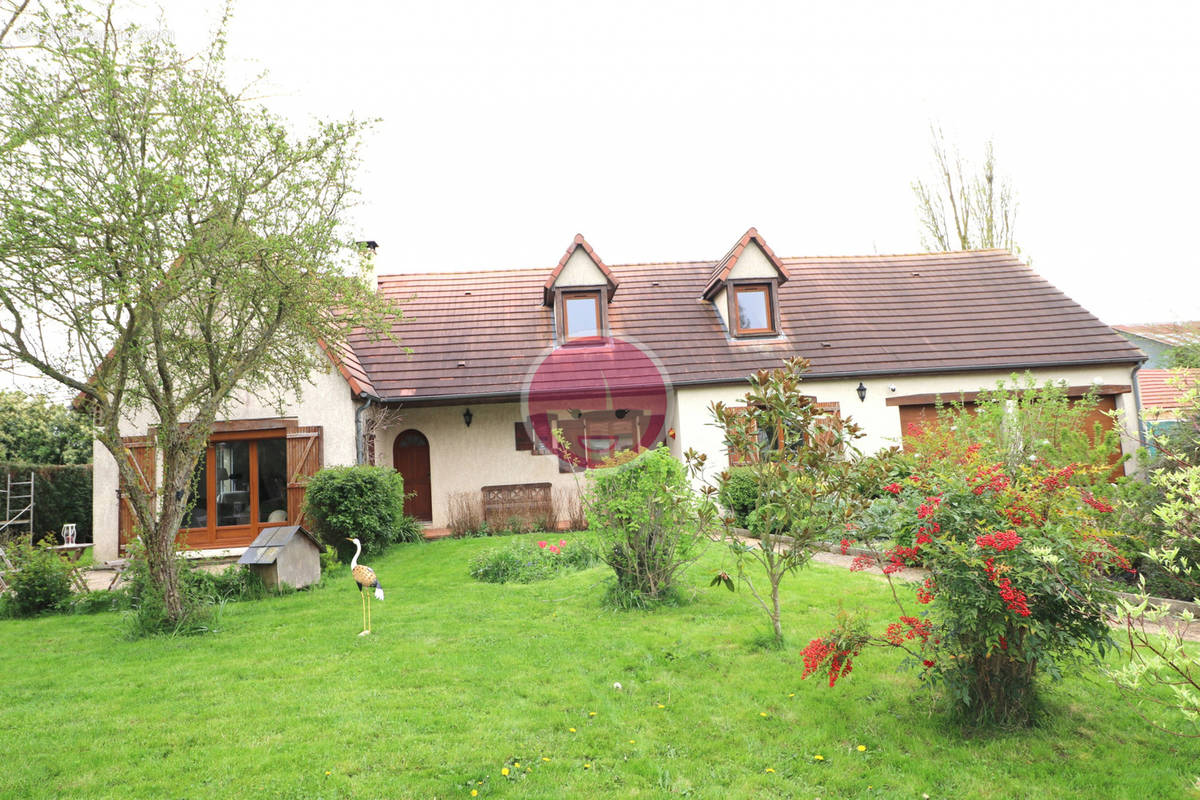 Maison à CHARTRES