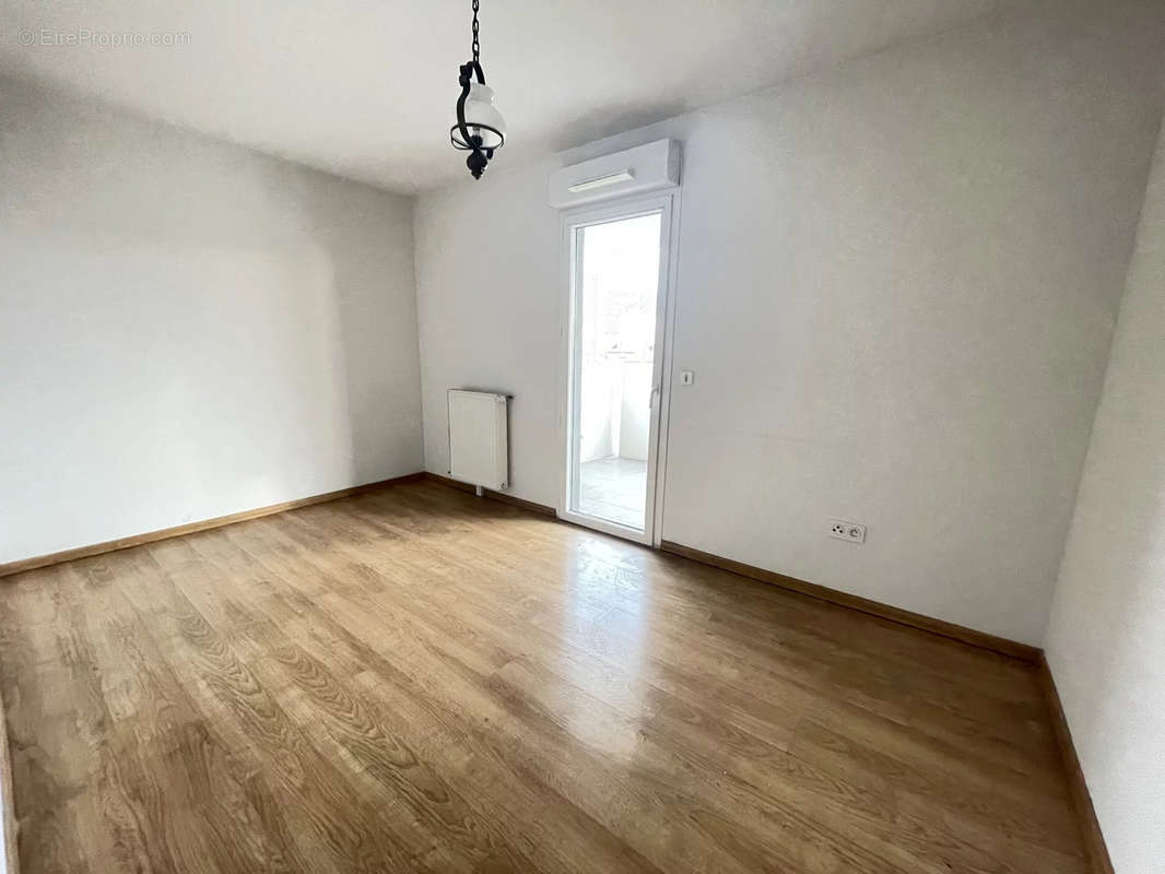 Appartement à MARSEILLE-10E