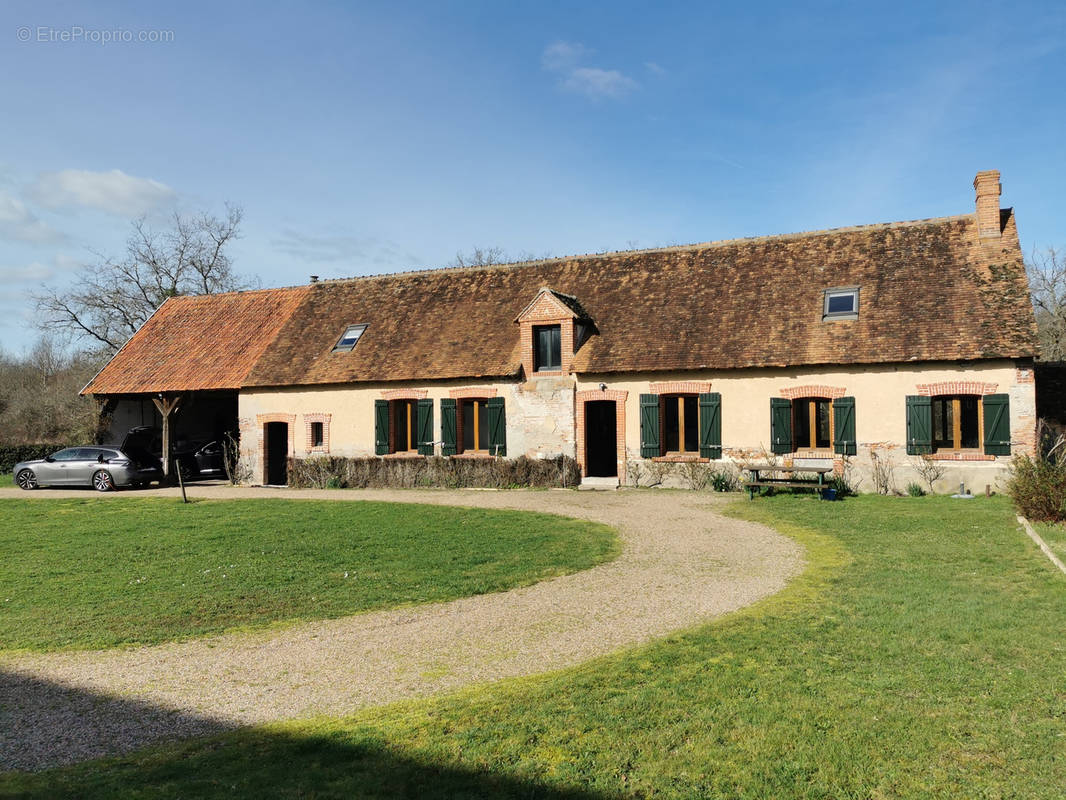 Maison à COURMEMIN