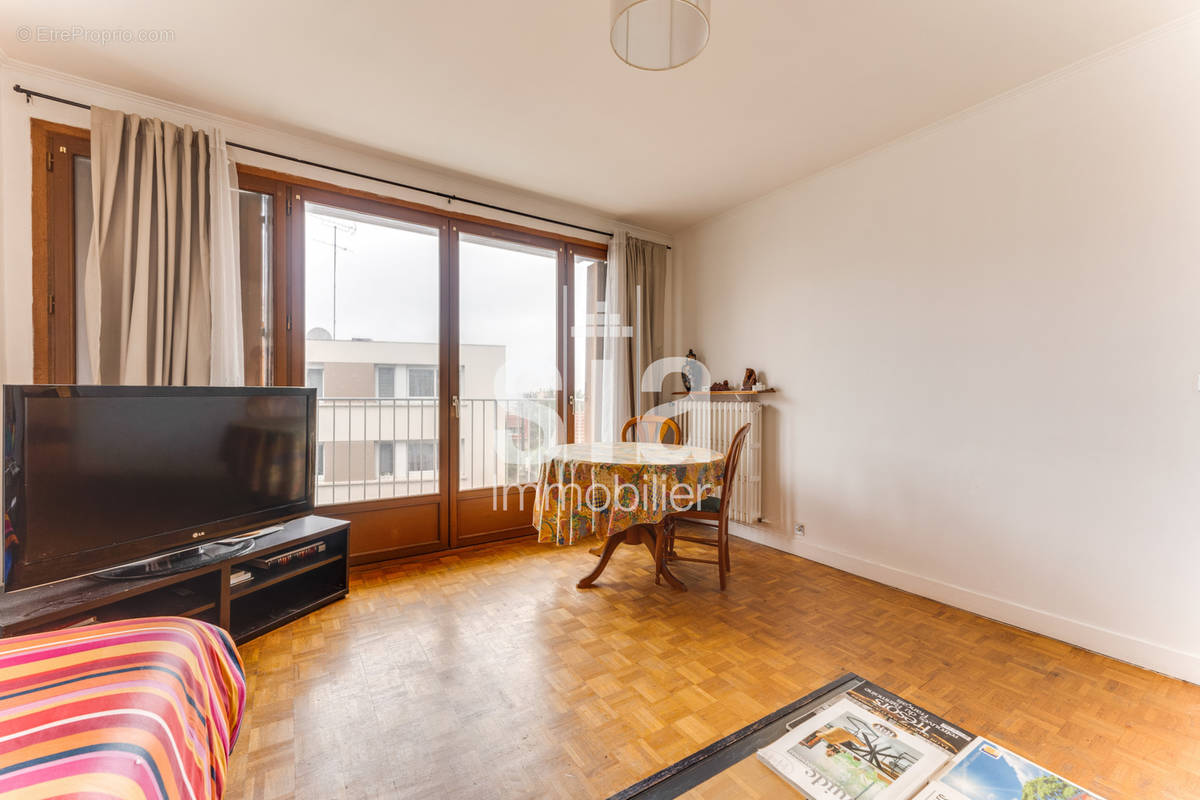 Appartement à NOGENT-SUR-MARNE