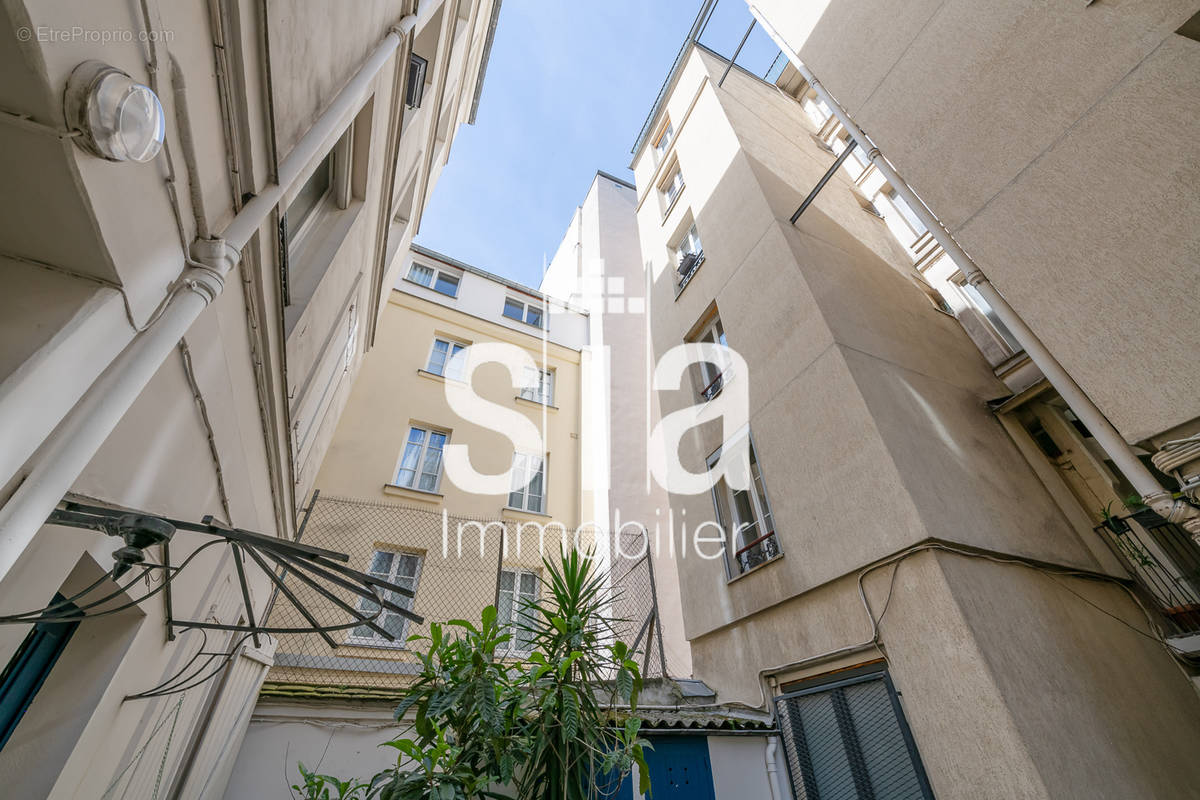 Appartement à PARIS-12E