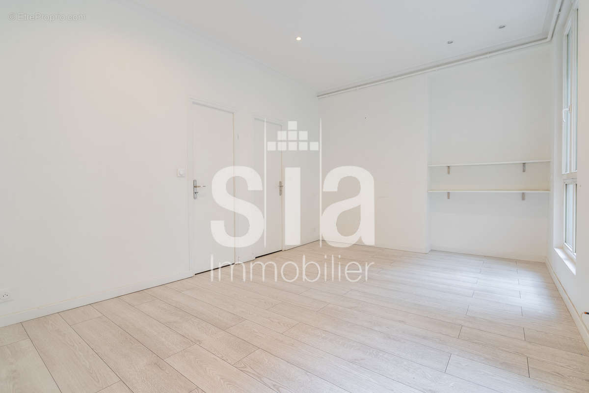 Appartement à PARIS-9E