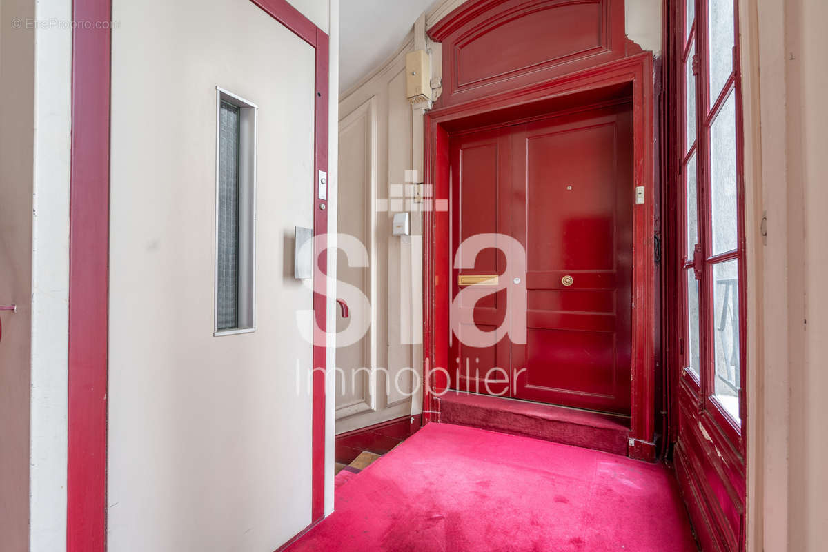 Appartement à PARIS-9E