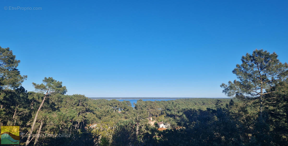 Terrain à LACANAU