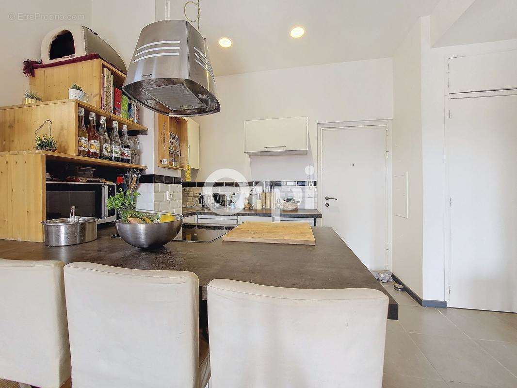 Appartement à VILLENEUVE-LOUBET