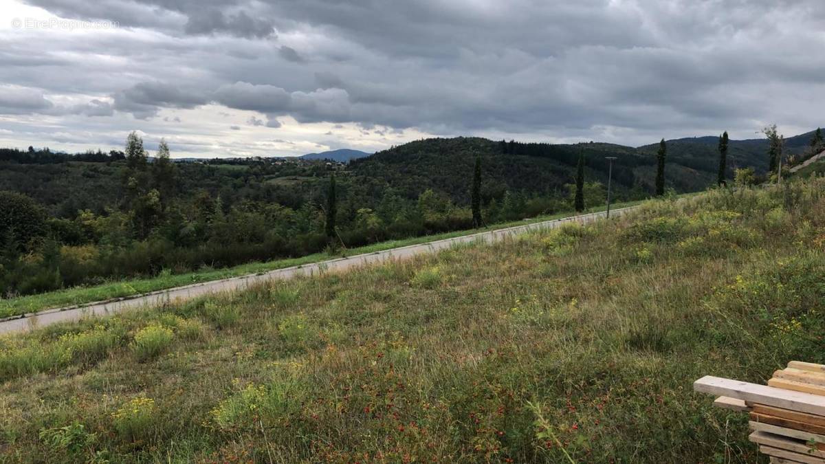 Terrain à ANNONAY