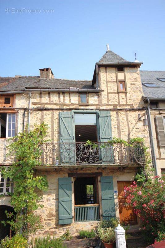 Maison à NAJAC