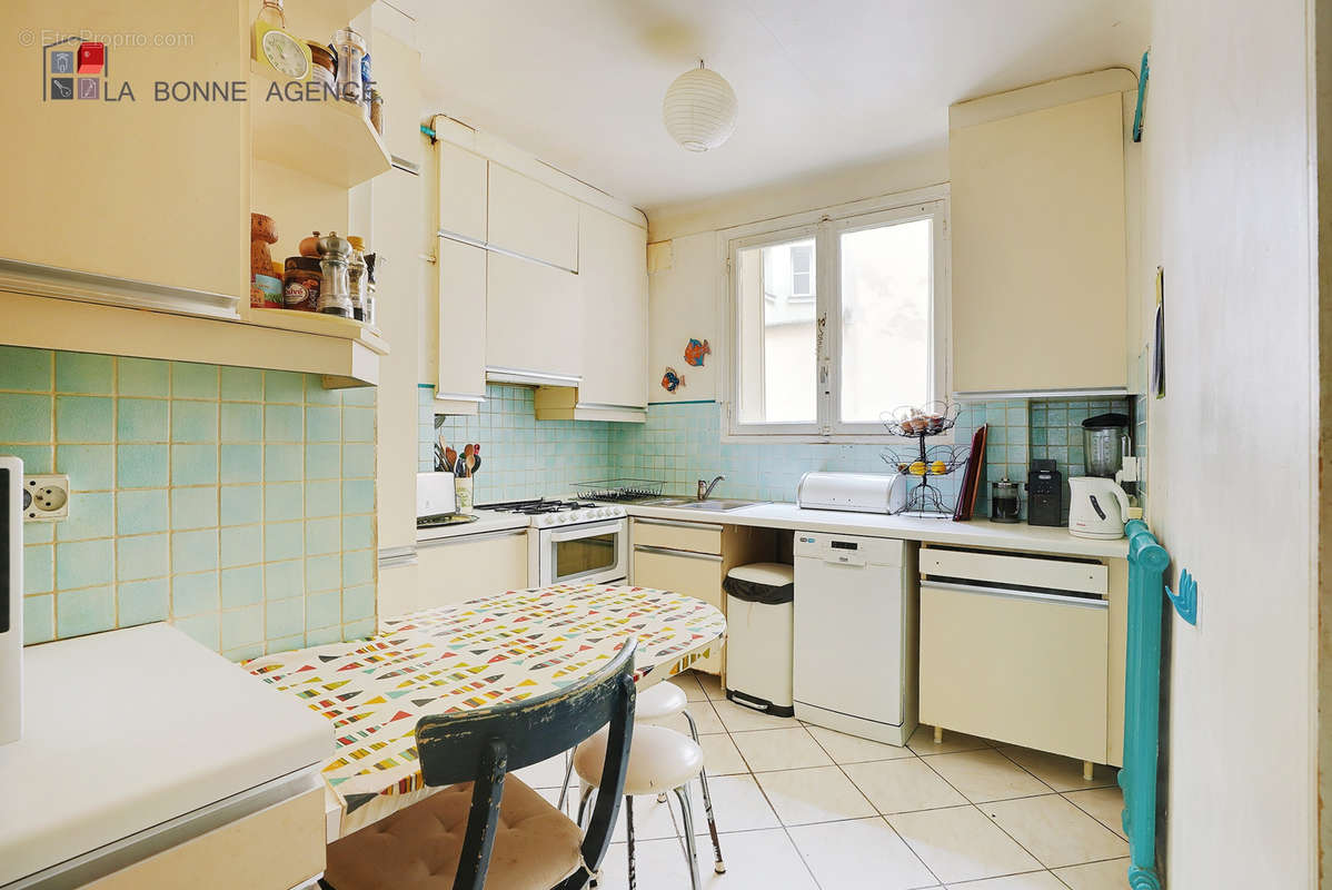 Appartement à PARIS-15E