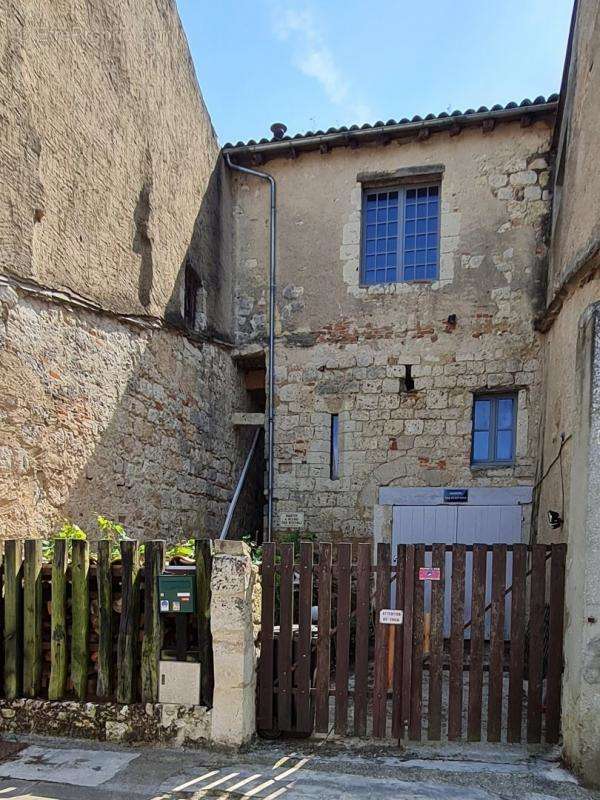 Maison à LECTOURE