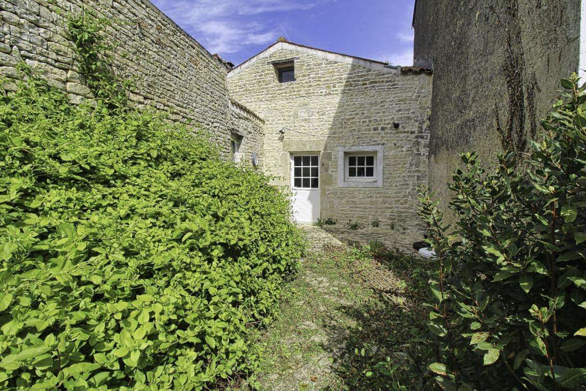 Maison à DAMPIERRE-SUR-BOUTONNE