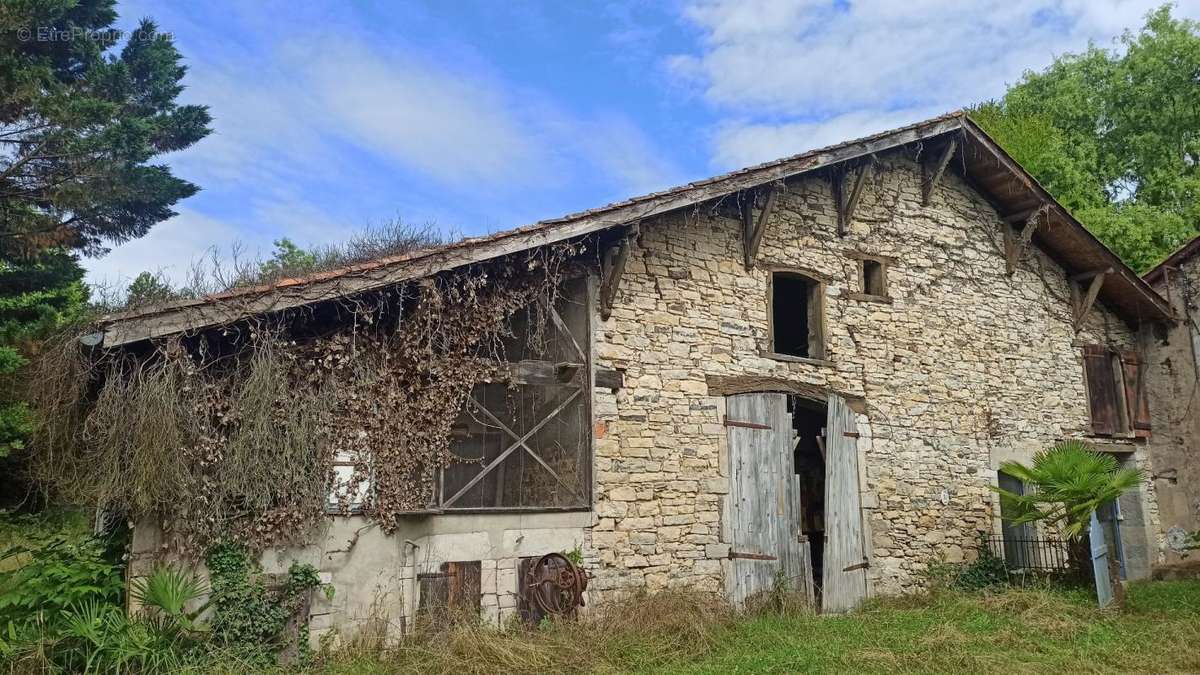 Maison à SAINT-JEAN-DE-MARSACQ