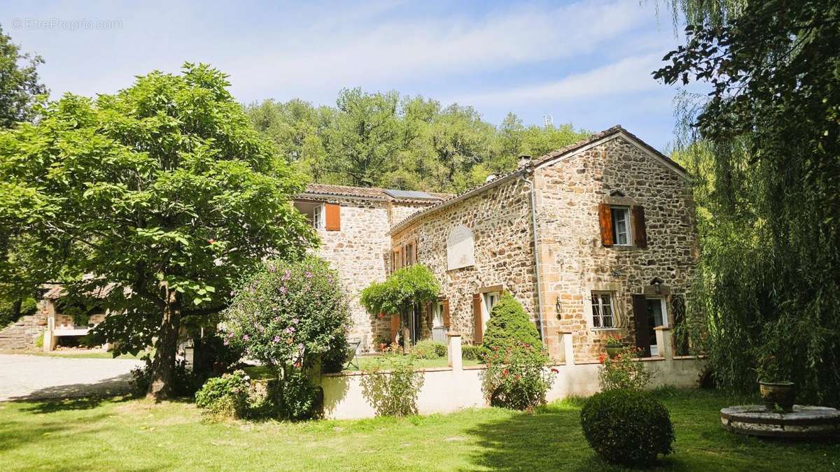 Maison à CORDES-SUR-CIEL