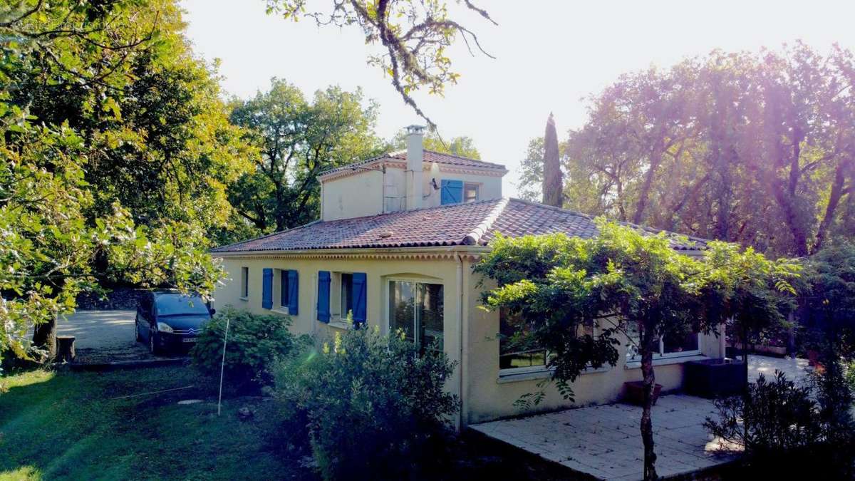 Maison à LIMOGNE-EN-QUERCY