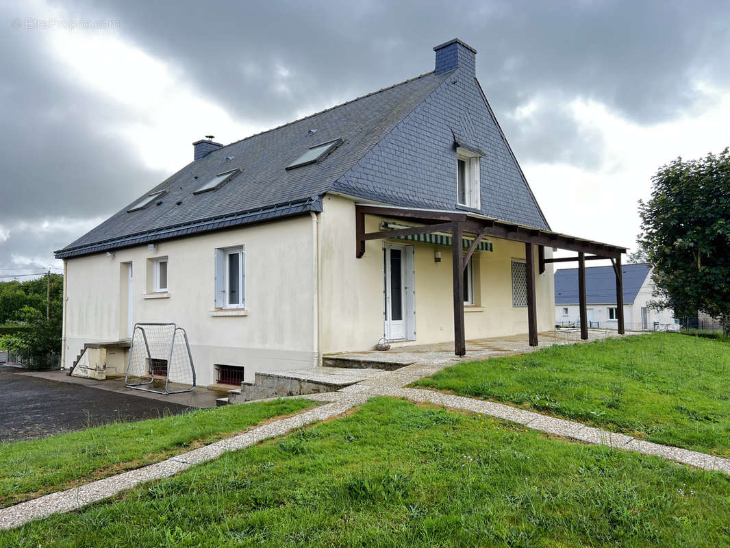 Maison à LE GAVRE