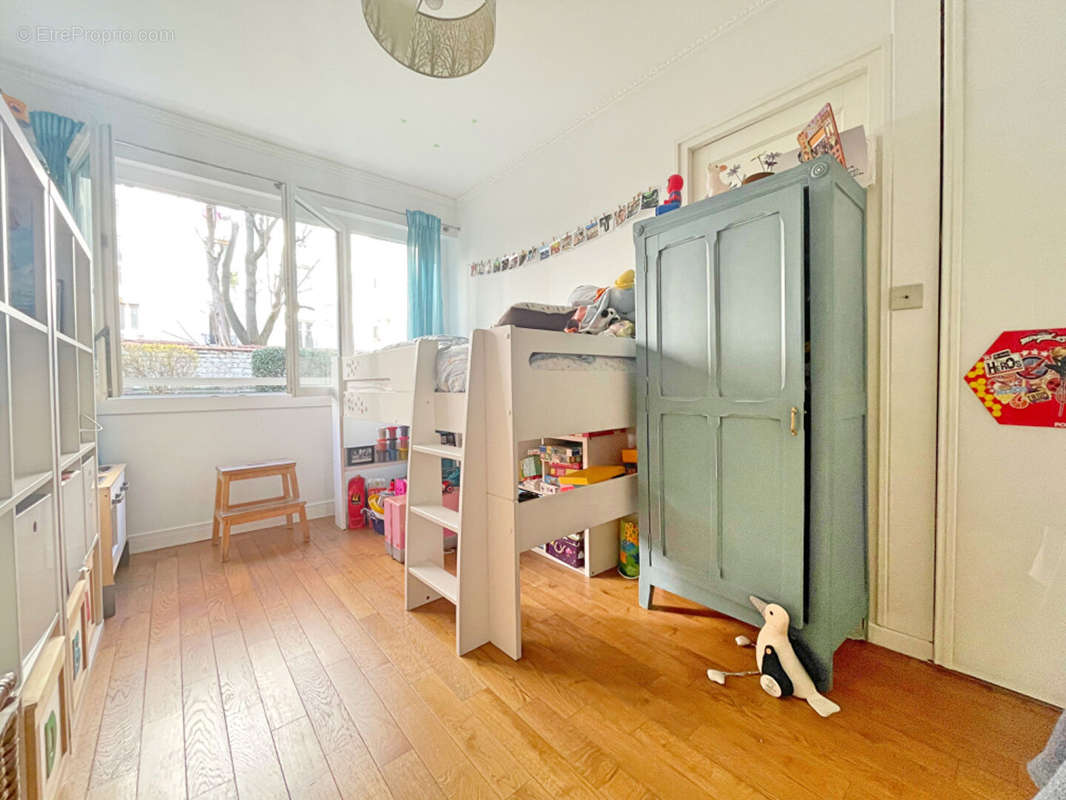 Appartement à PARIS-20E