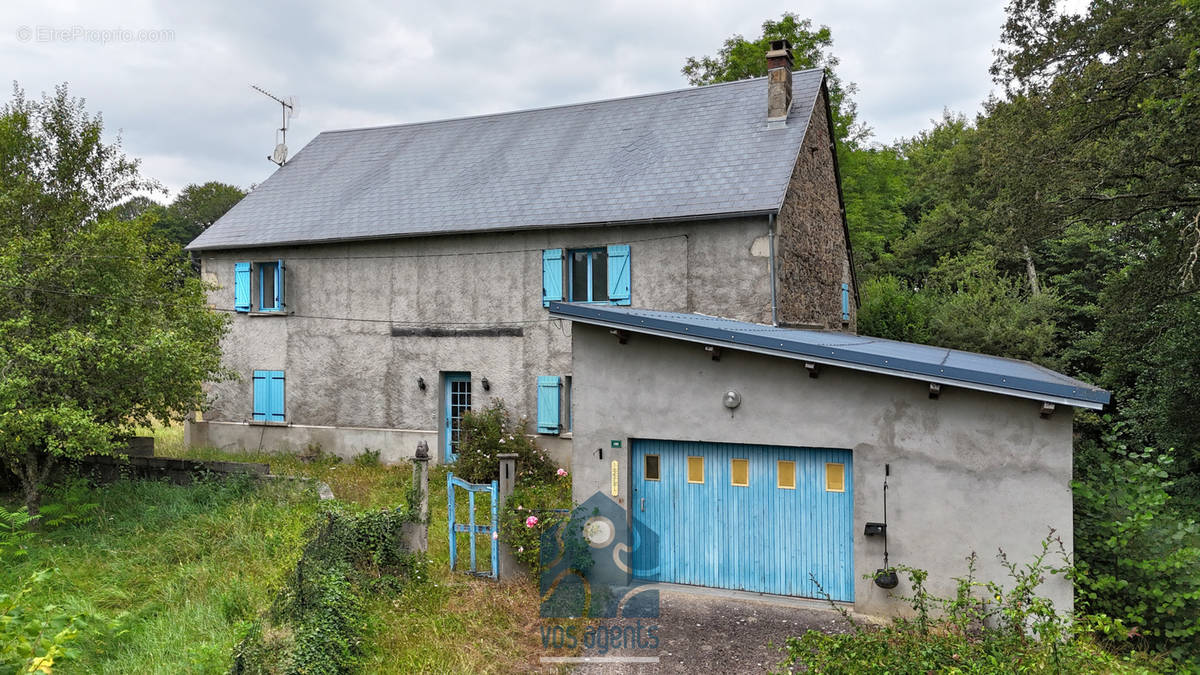 Maison à CHARENSAT