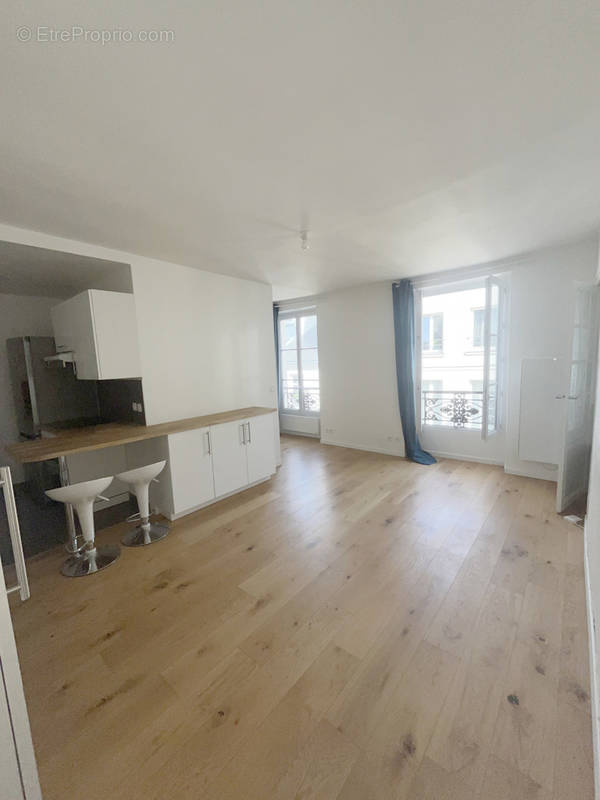 Appartement à PARIS-4E